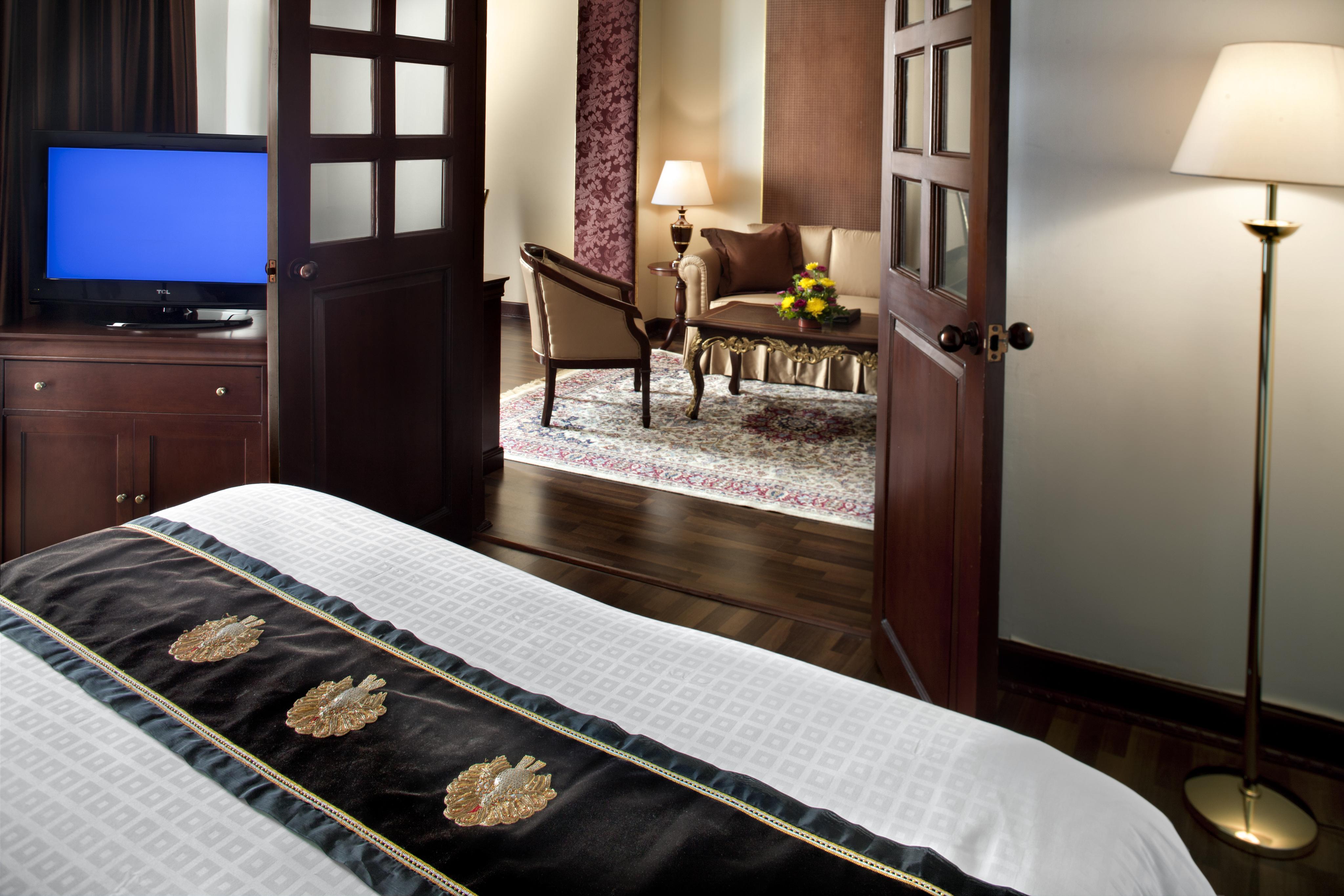 Mercure Mandalay Hill Resort Экстерьер фото