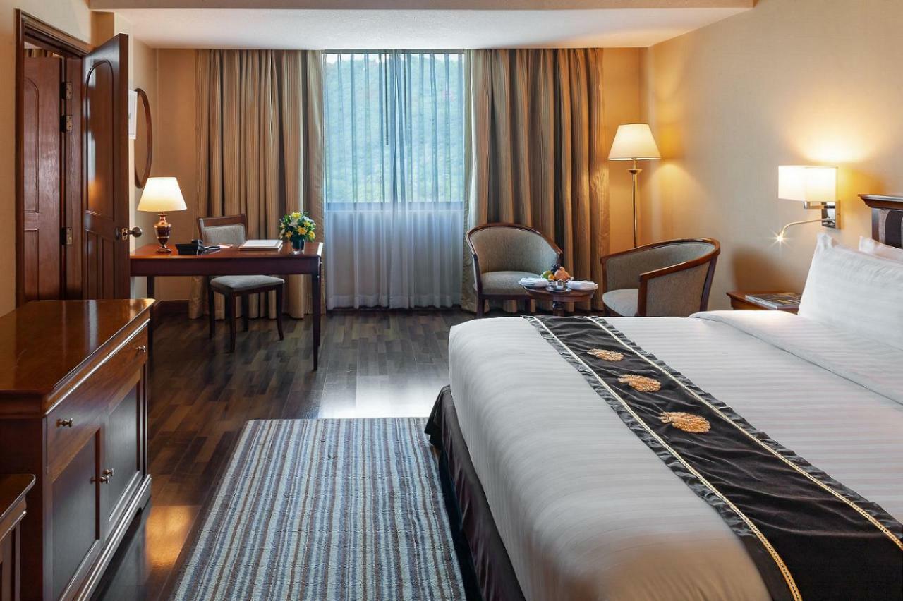 Mercure Mandalay Hill Resort Экстерьер фото